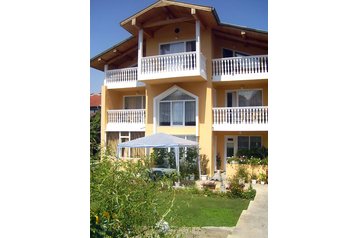 Bulgaria Privát Černomorec, Exterior